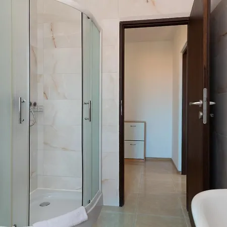 Jurica Appartement *